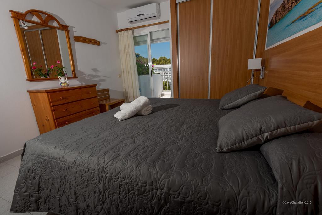 Flats Friends Apartamentos Es Puet Blanc ปอร์ตีนัตซ์ ภายนอก รูปภาพ